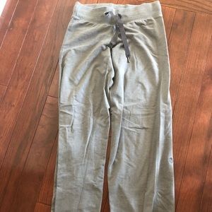 Lululemon relax pants size 6